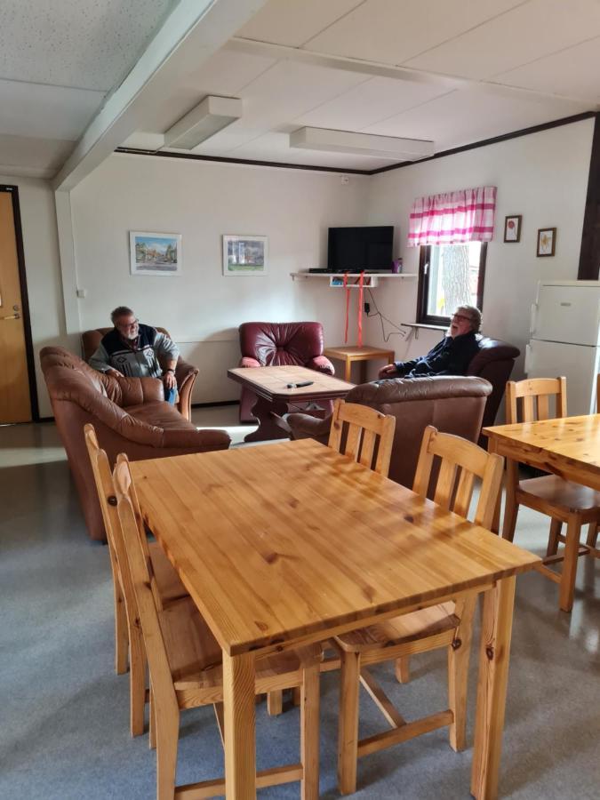 Bromoella Camping O Vandrarhem Bagian luar foto